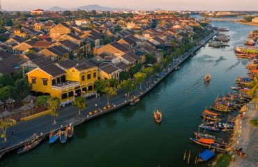 Đà Nẵng – Hội An (250,000 đ / Bao xe 4 chỗ) – 0785656565